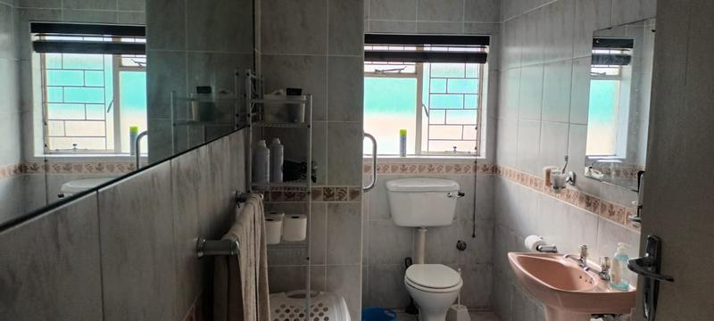 4 Bedroom Property for Sale in Bellair Western Cape